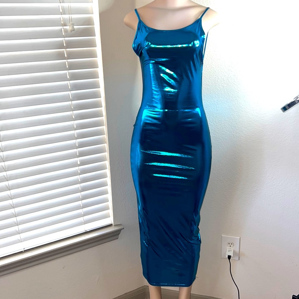Teal show stopper dress